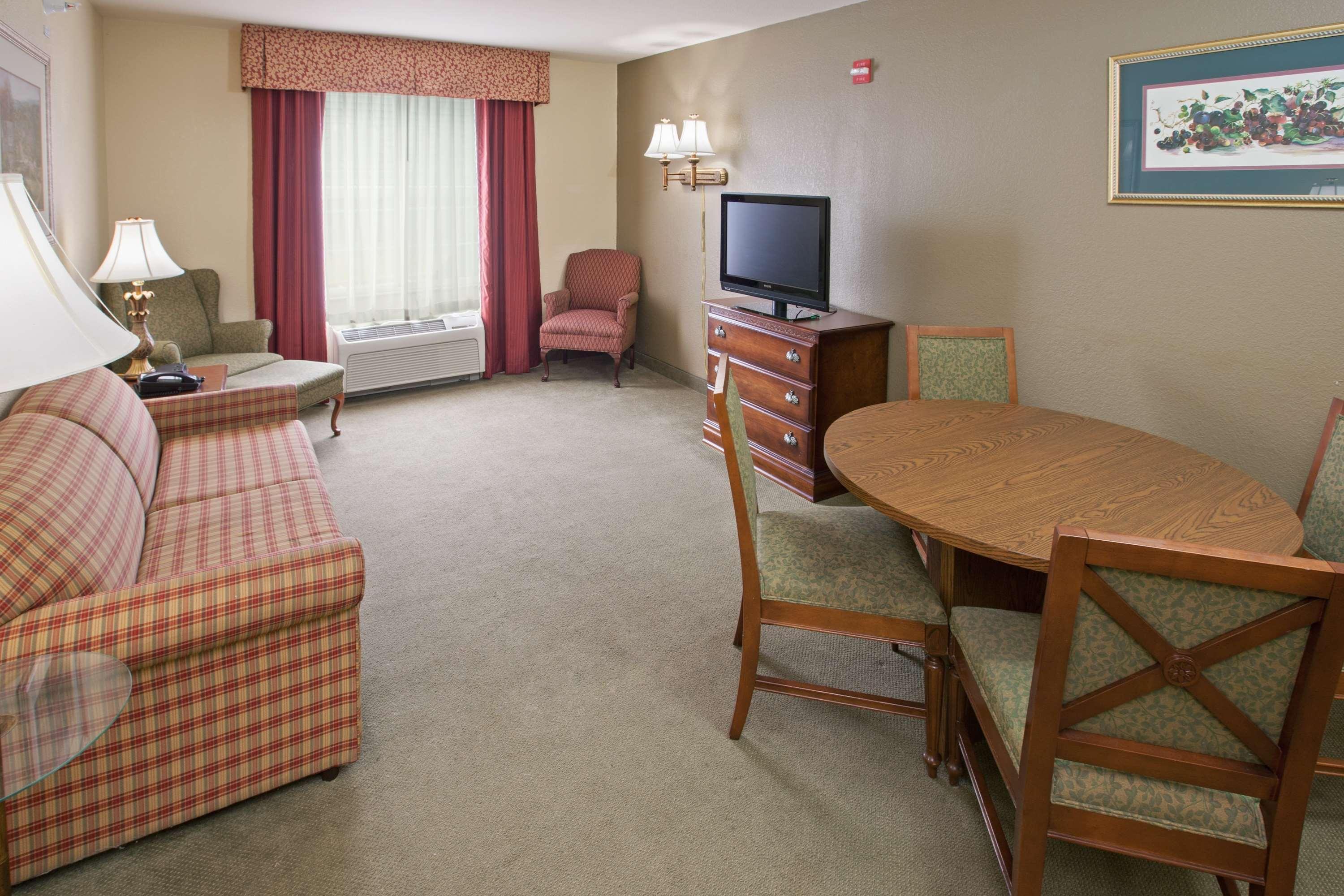 Wingate By Wyndham Youngstown - Austintown Exteriör bild